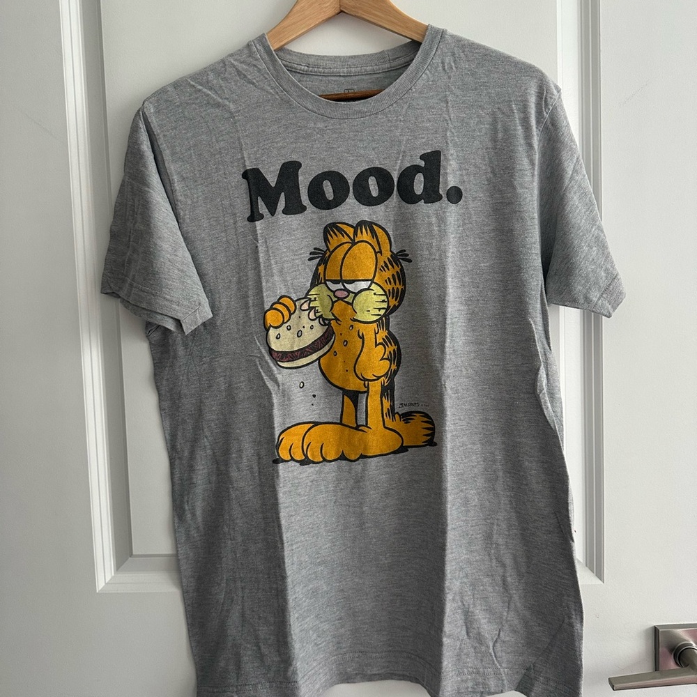 Garfield 'Mood' Graphic Tee - Men's Gray